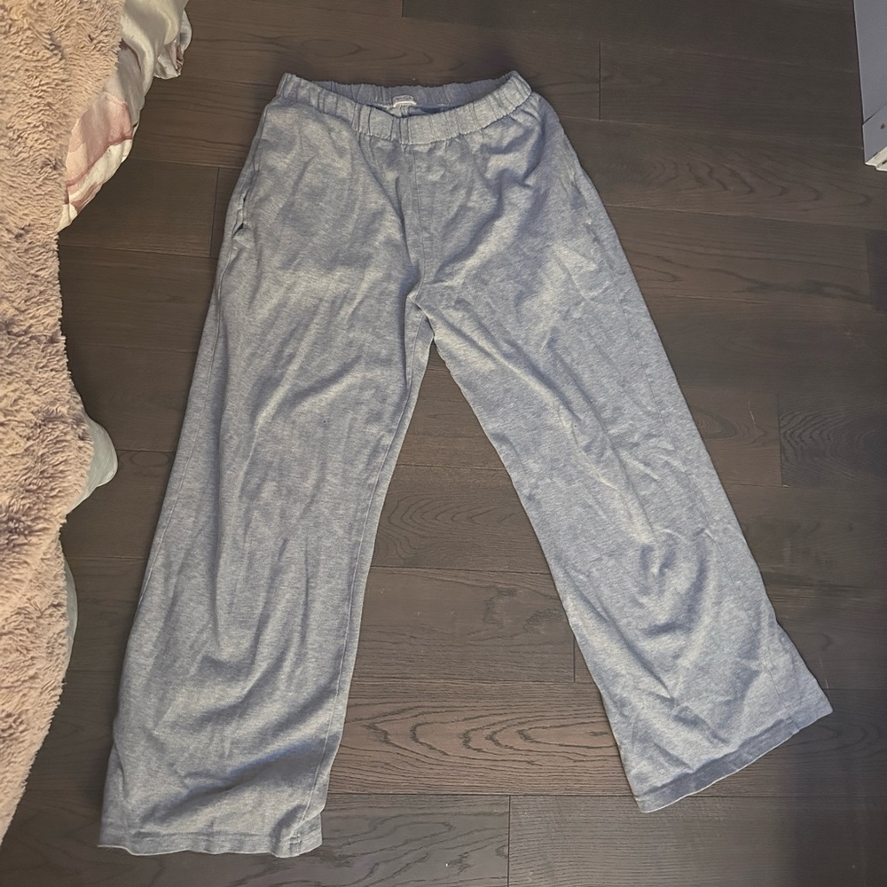 Brandy Melville sweatpants